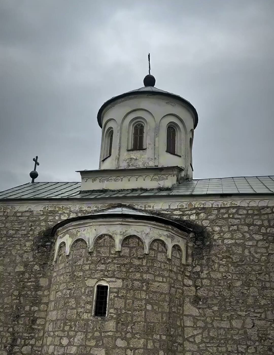 Manastir Papraća